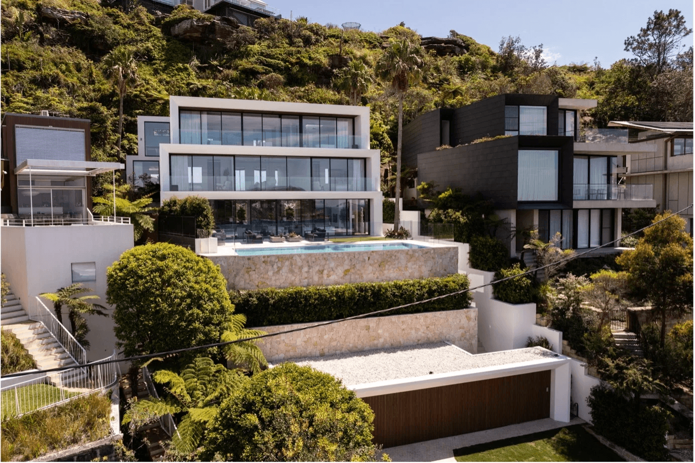 Freshly repainted modern home overlooking the coast at Whale Beach